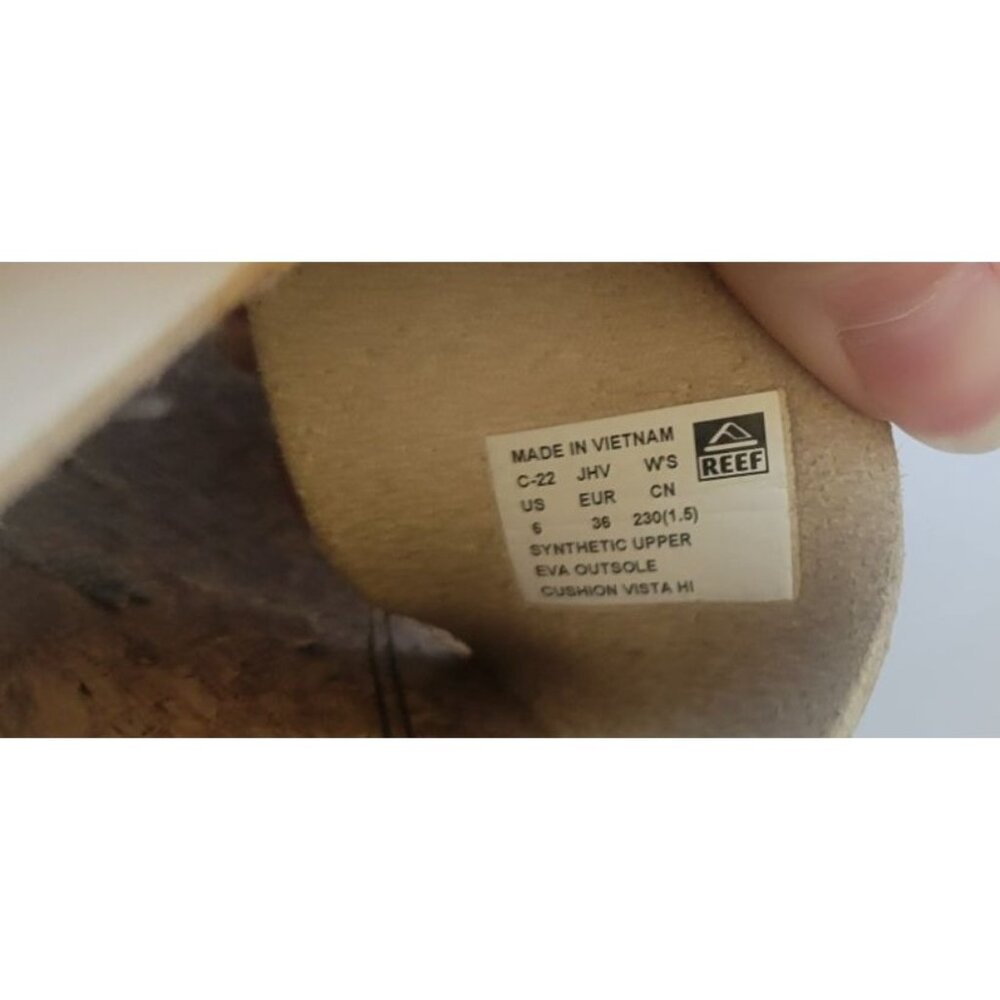 Reef Women's Cushion Vista Hi platform sandals Size 6 Resort Wear Casual City - Picture 6 of 7